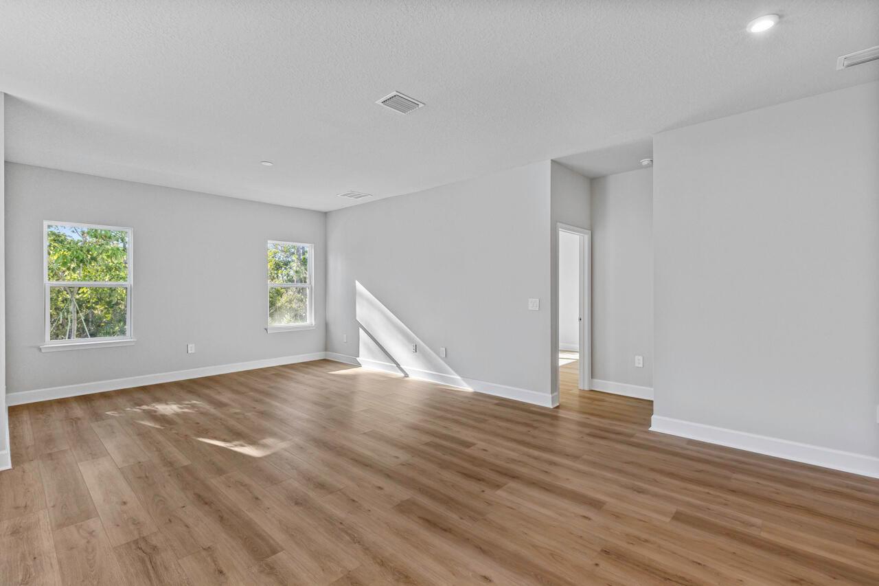 174 SW Pomeroy Street