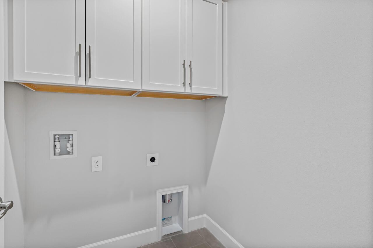 174 SW Pomeroy Street