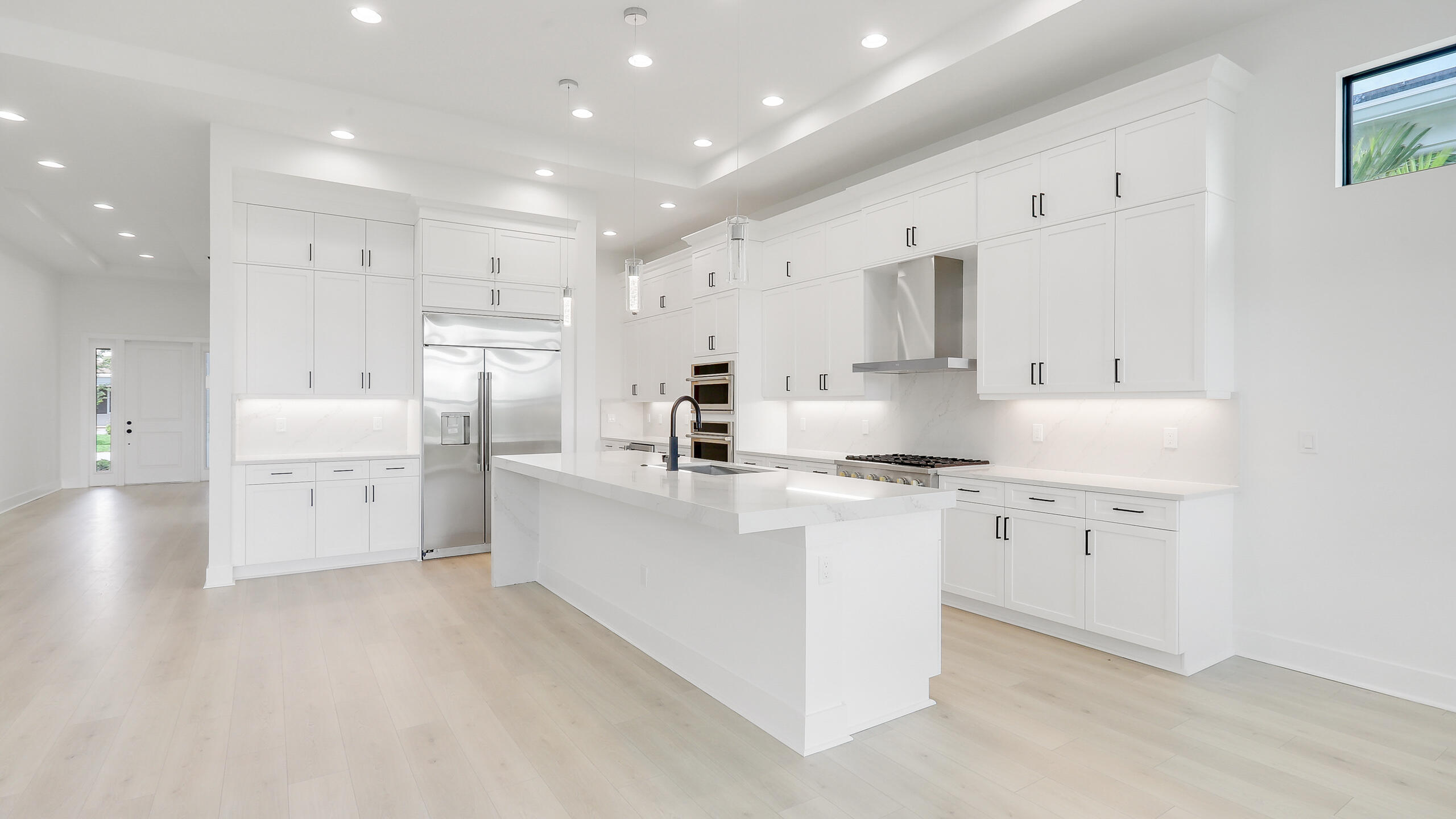 13190 Faberge Place