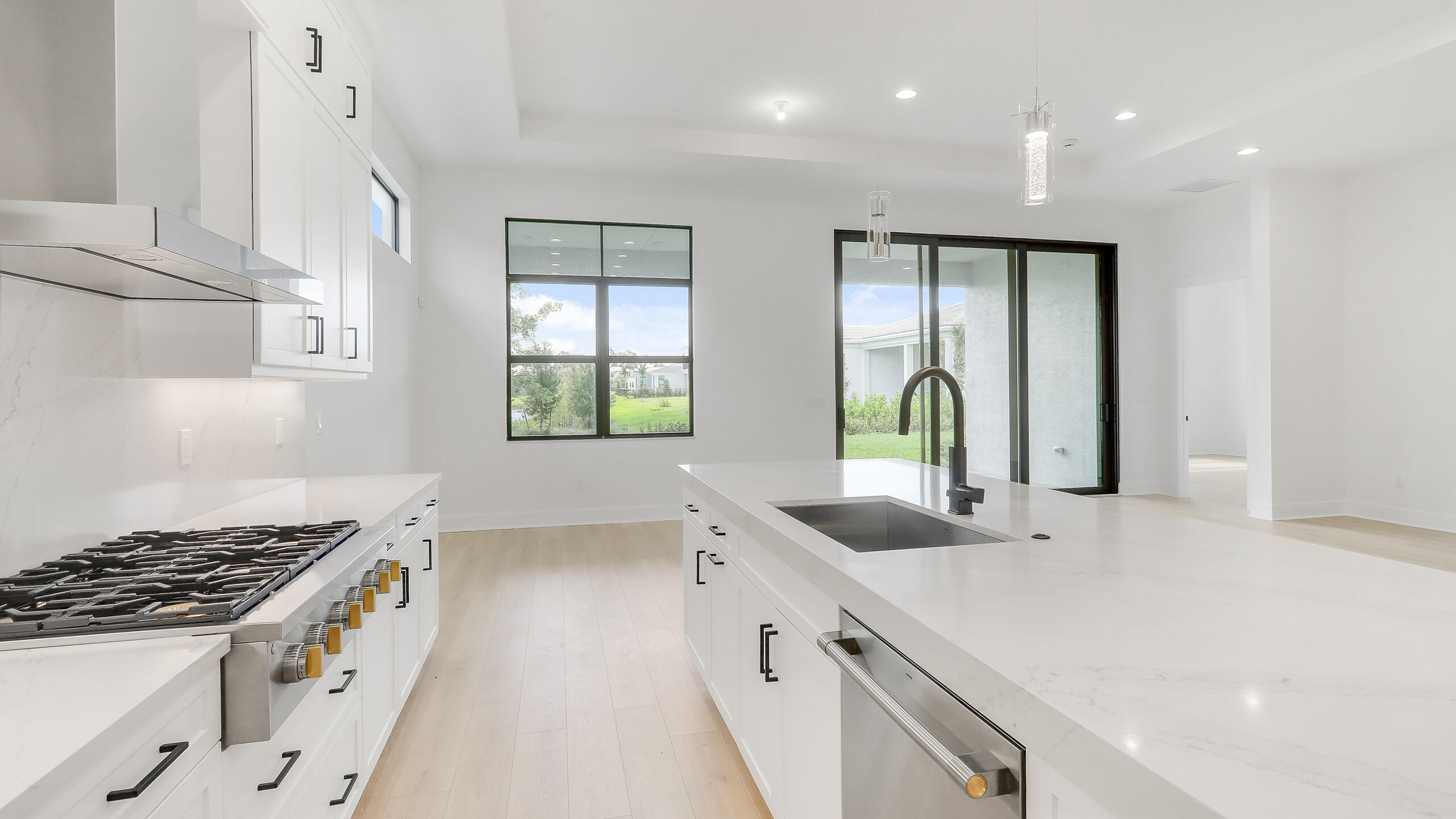13190 Faberge Place