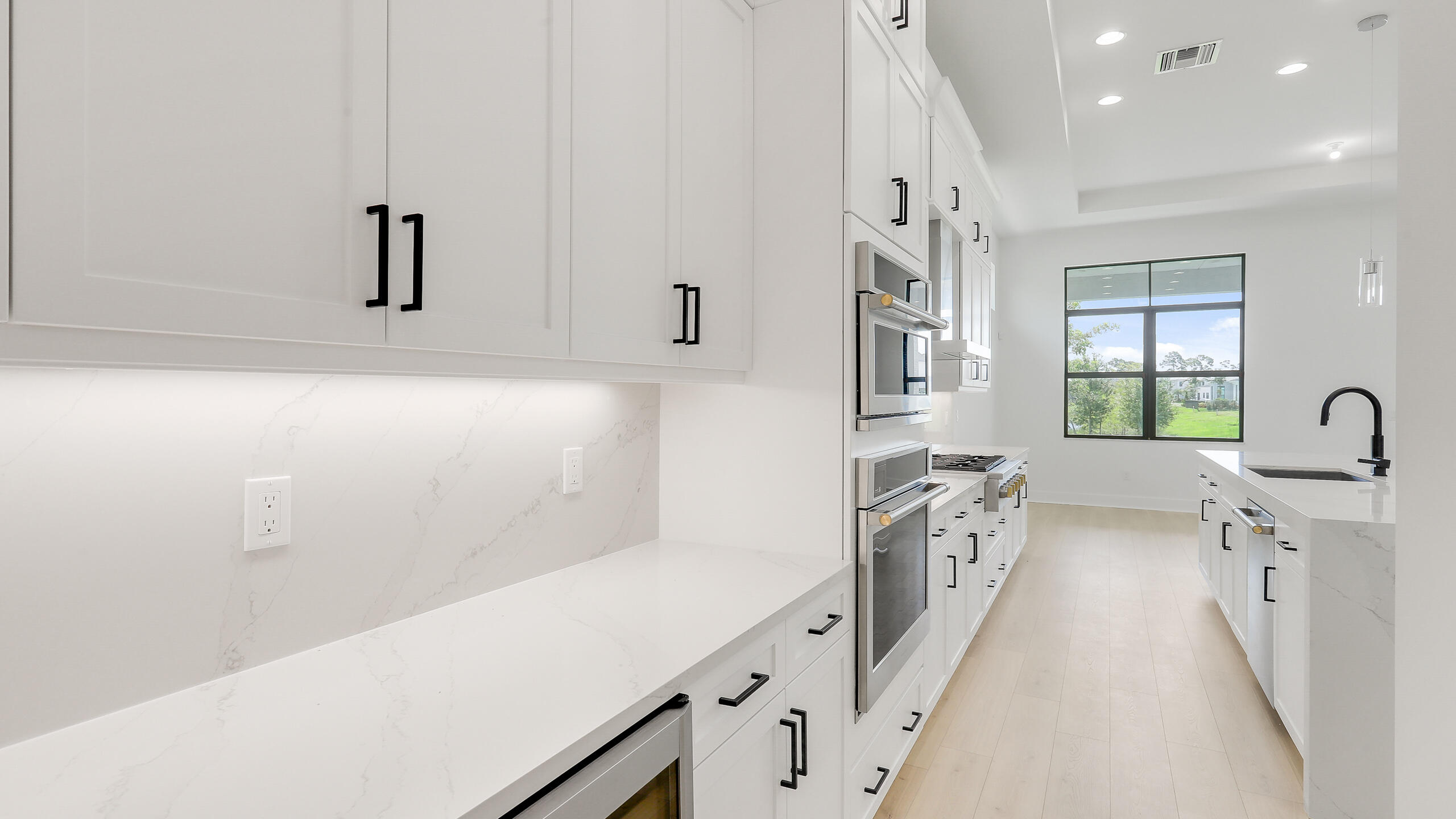 13190 Faberge Place