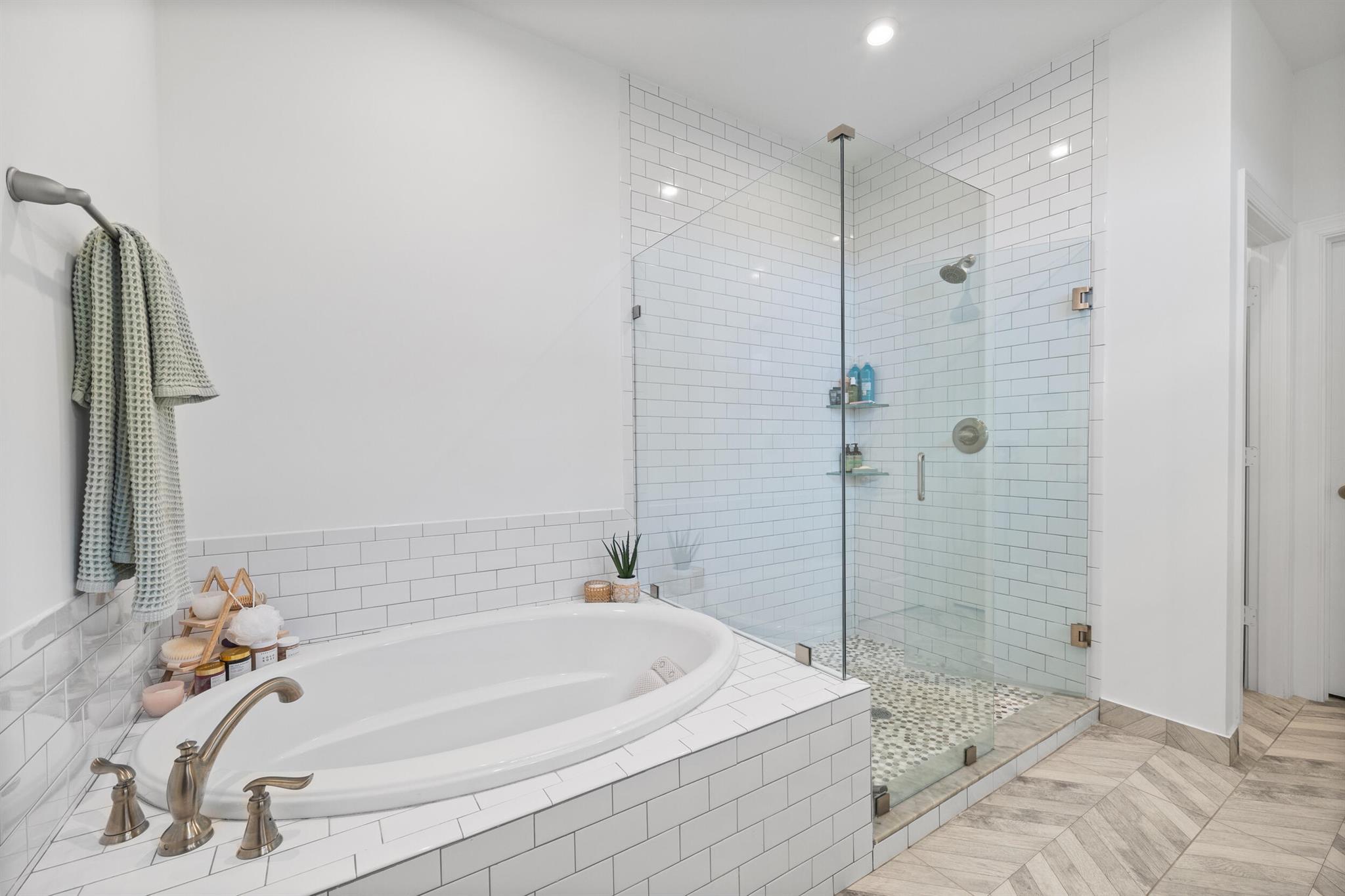 4591 SW Ardsley Drive