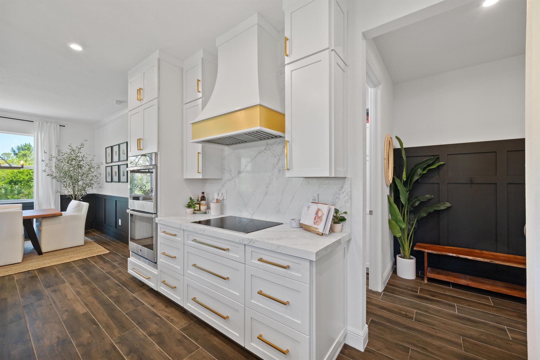 4591 SW Ardsley Drive