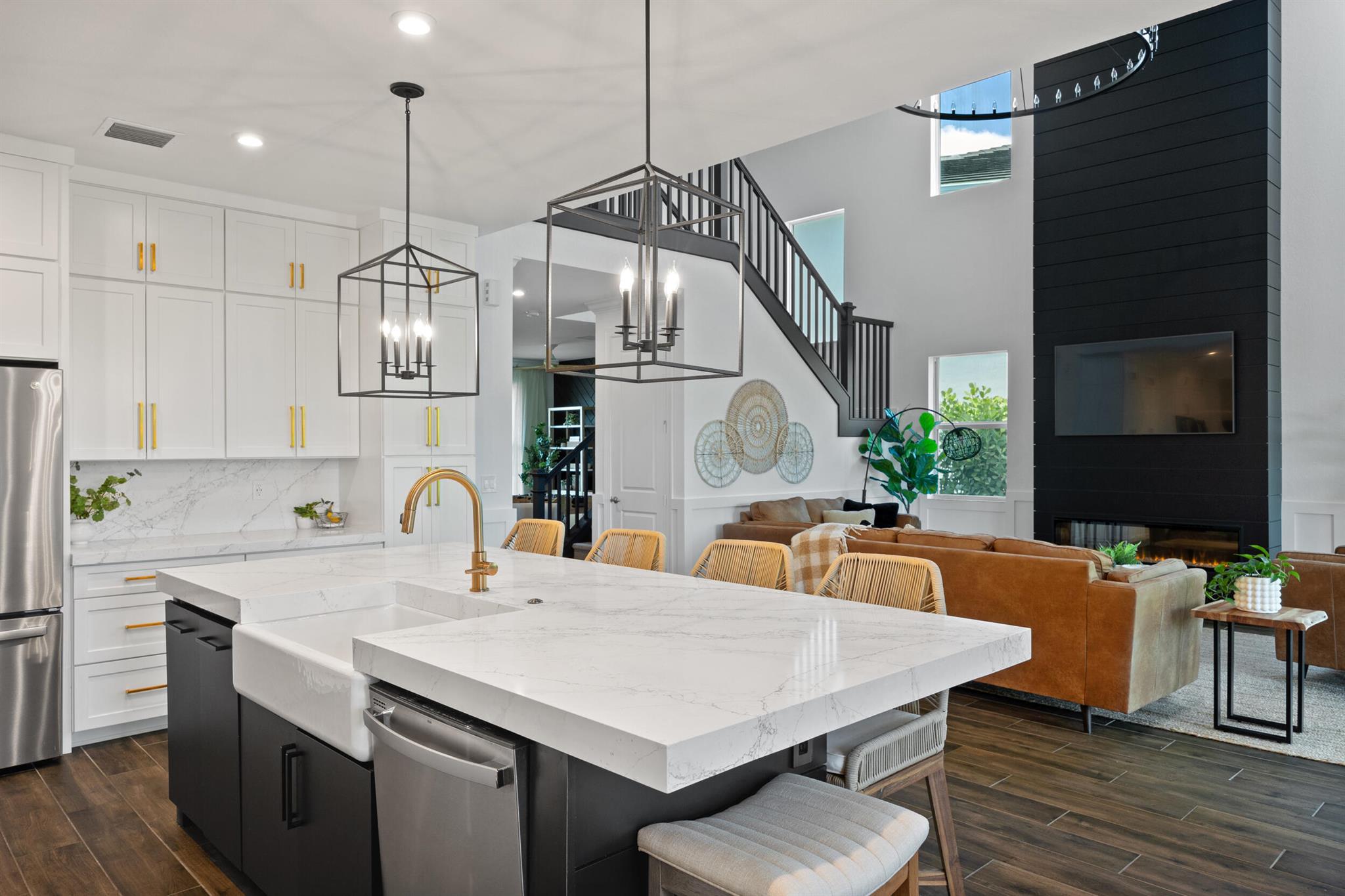 4591 SW Ardsley Drive