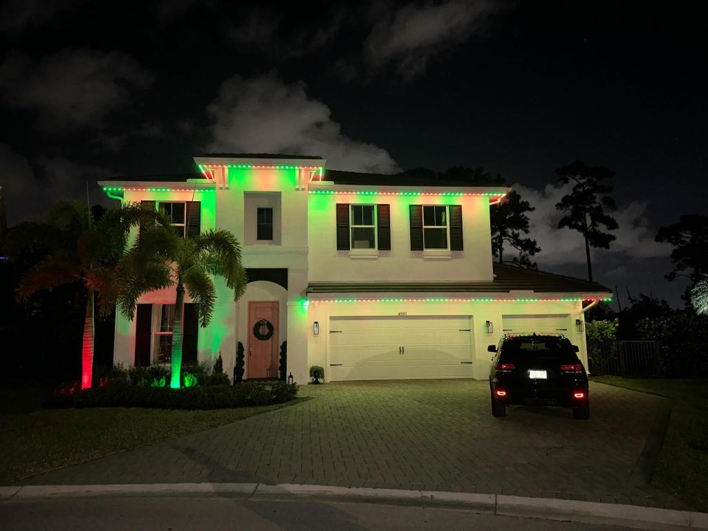 4591 SW Ardsley Drive