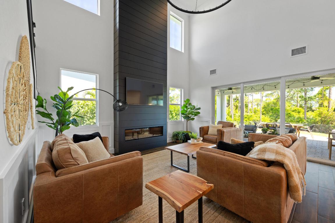 4591 SW Ardsley Drive