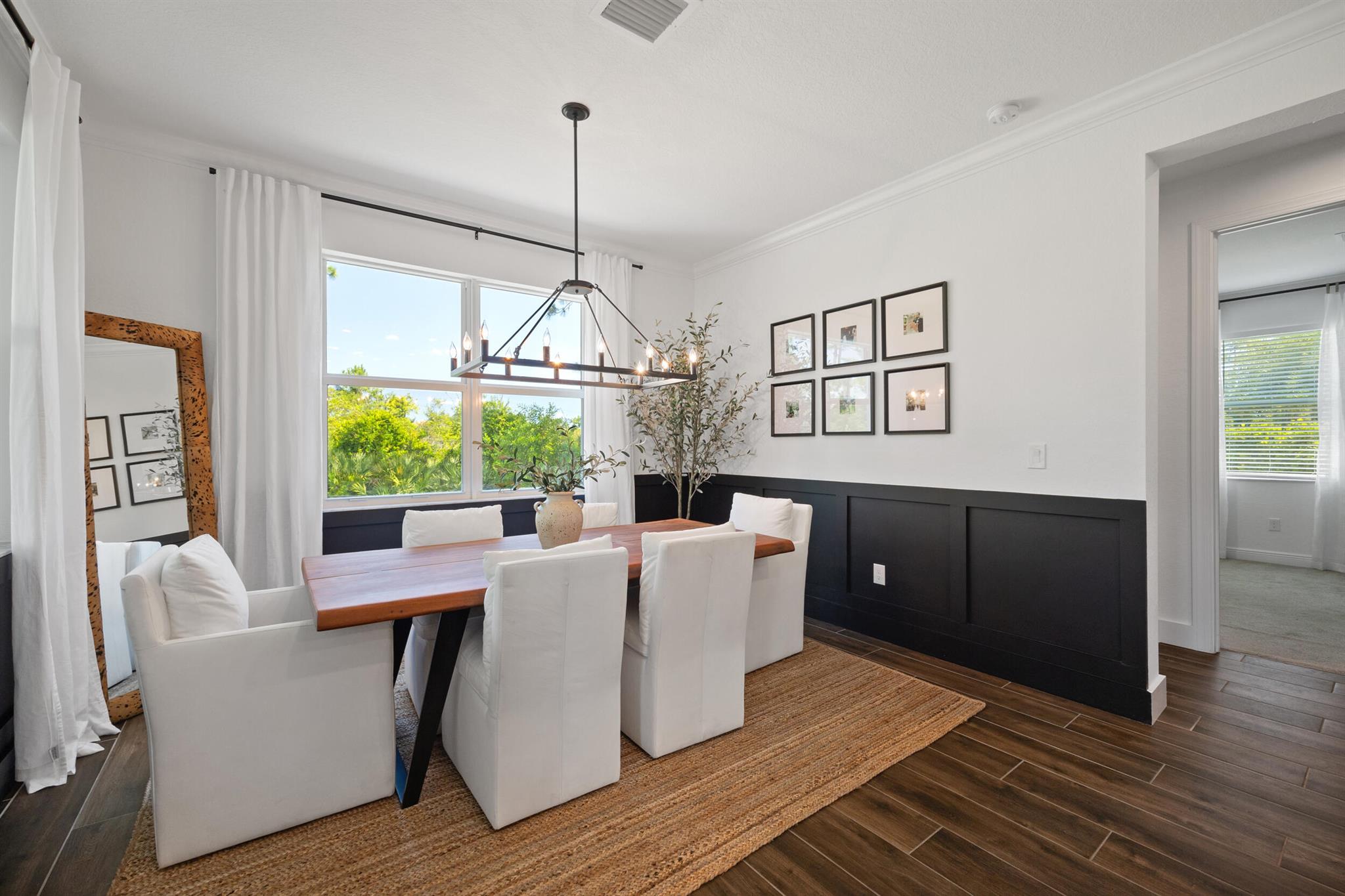 4591 SW Ardsley Drive