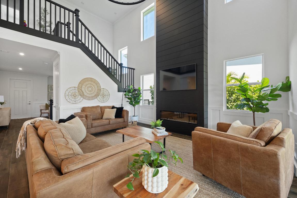 4591 SW Ardsley Drive