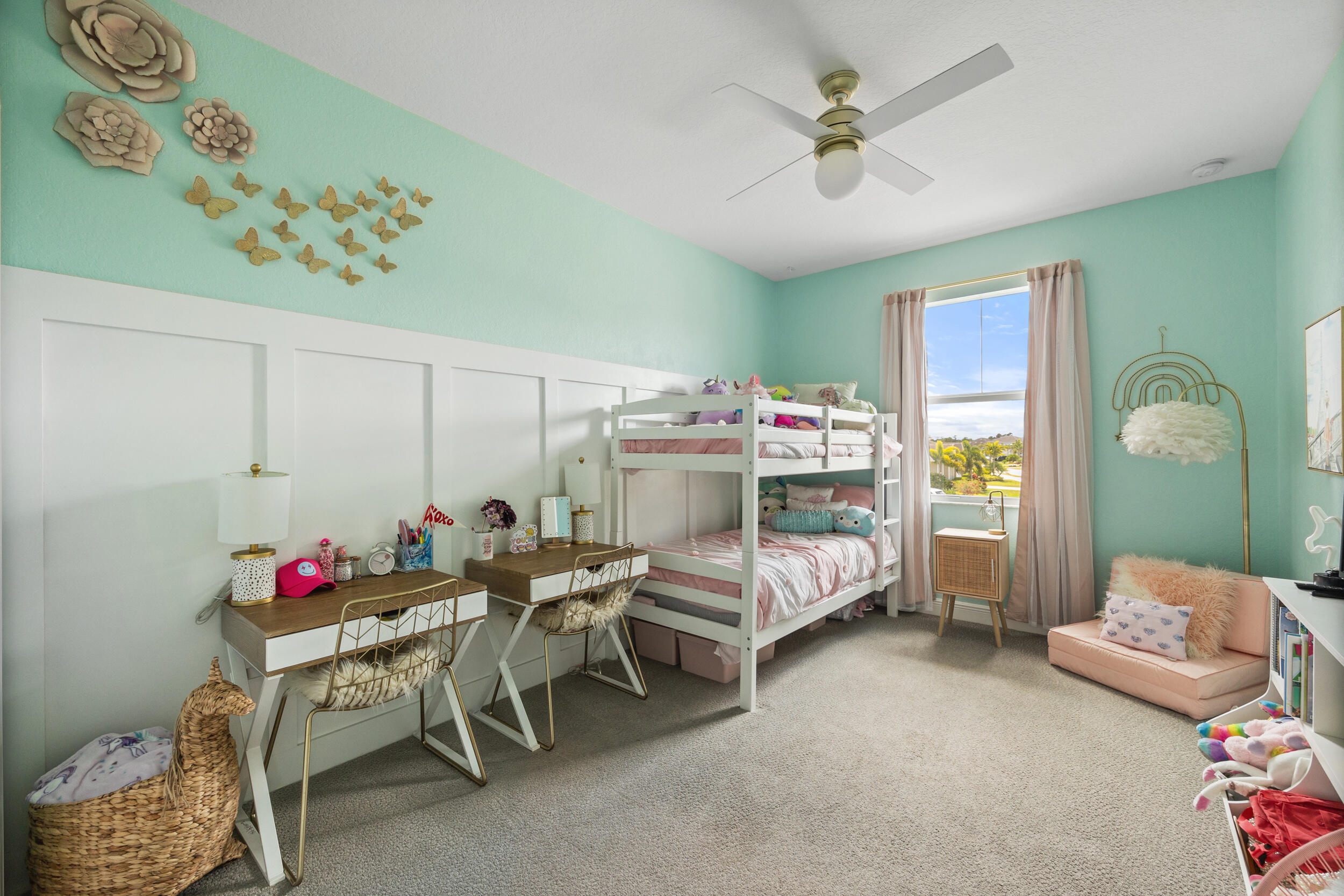 4591 SW Ardsley Drive