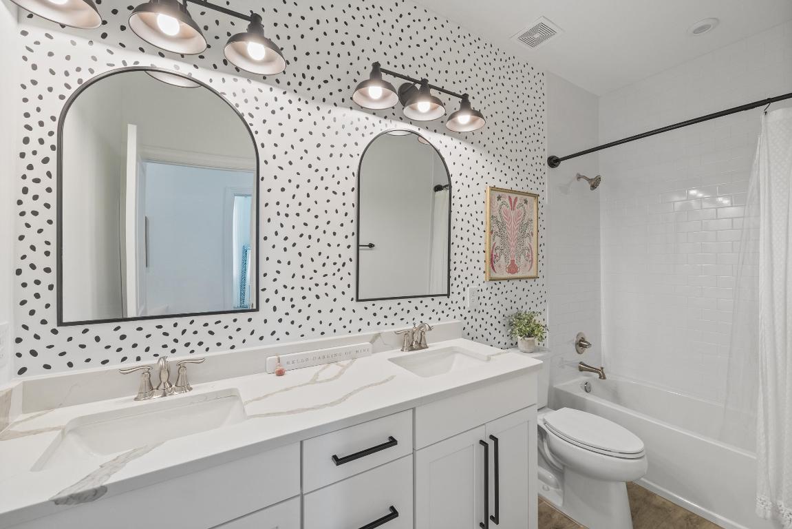 4591 SW Ardsley Drive