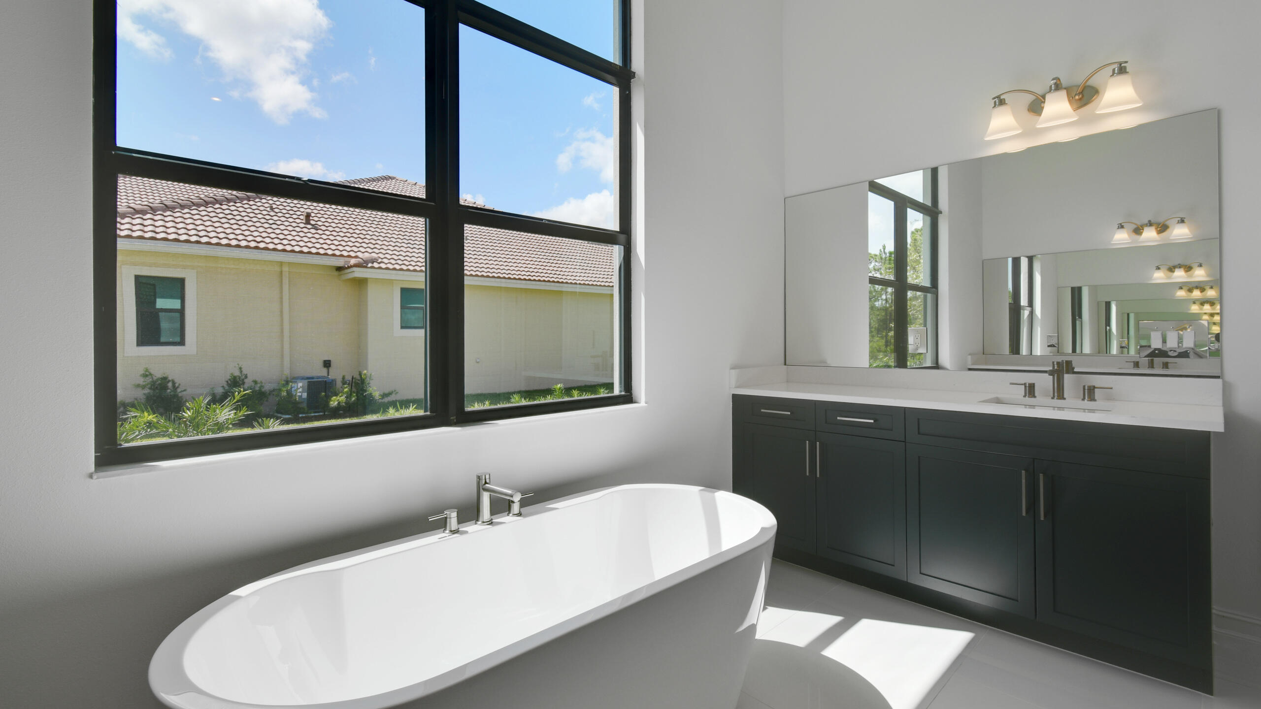 5238 SW Pomegranate Way