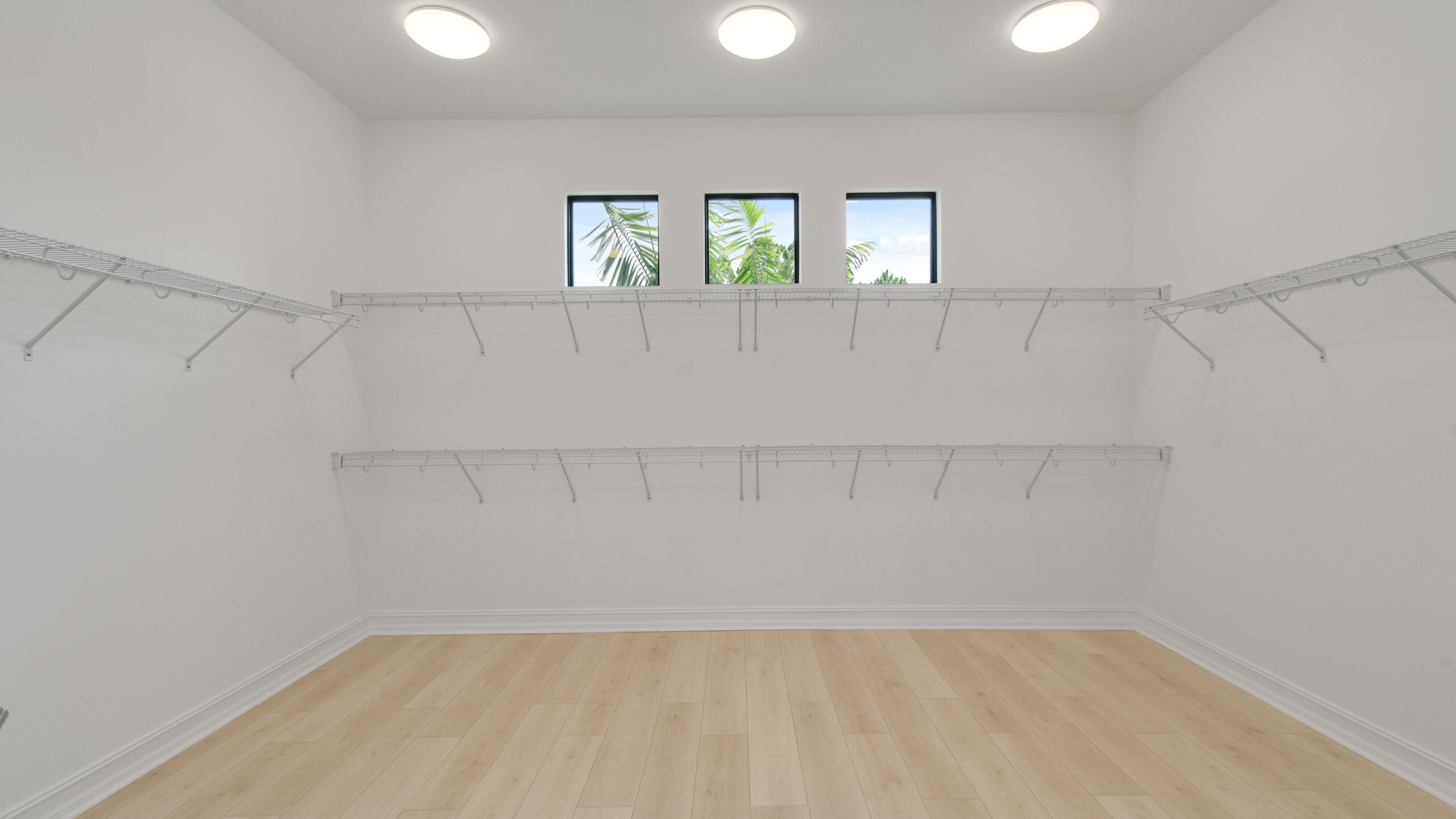 5238 SW Pomegranate Way