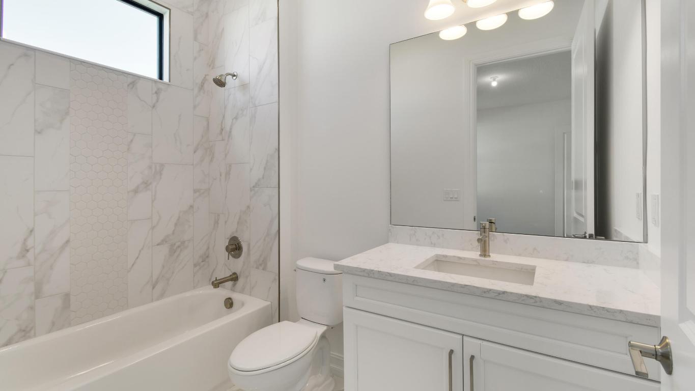 5238 SW Pomegranate Way