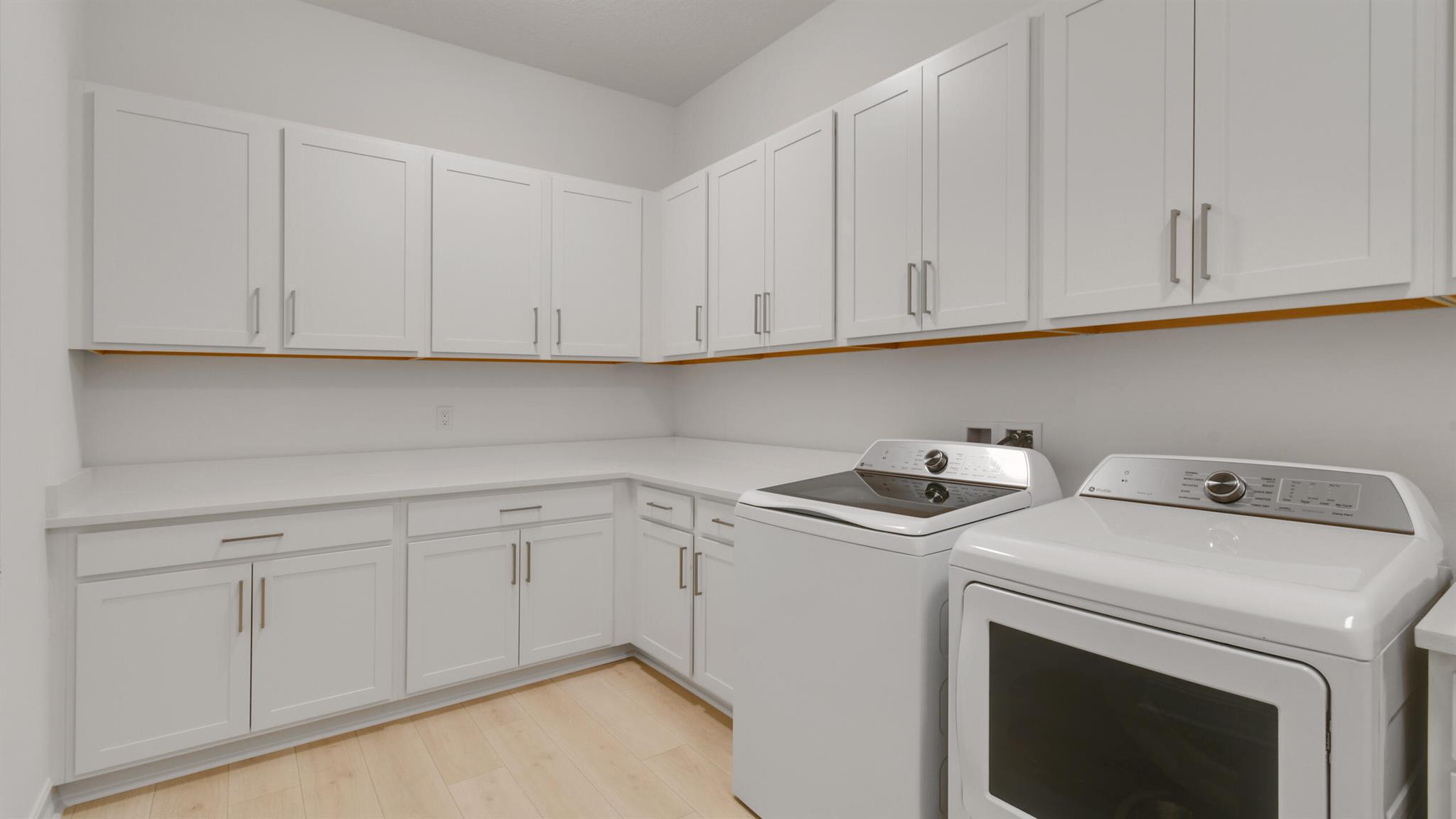 5238 SW Pomegranate Way