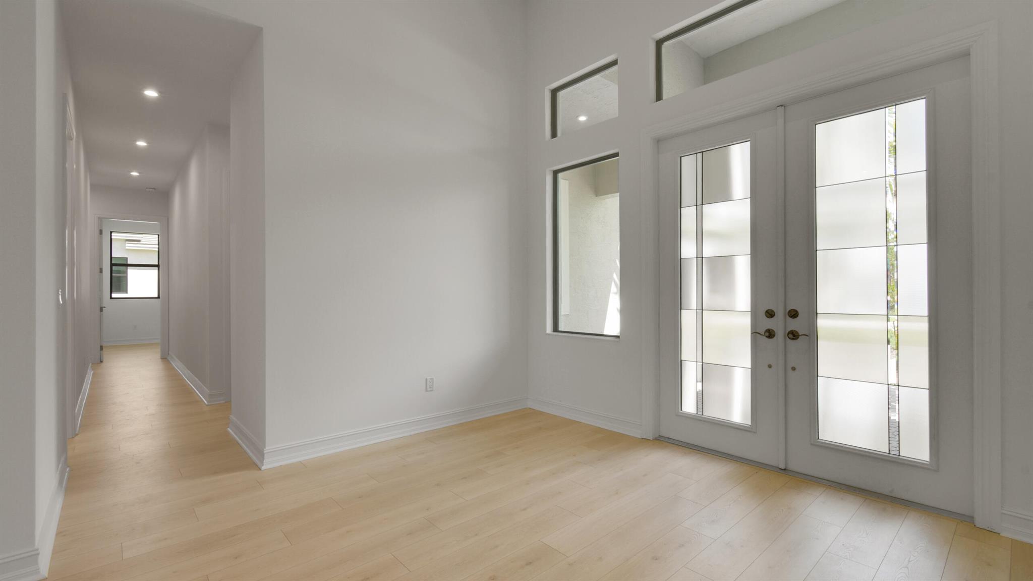 5238 SW Pomegranate Way