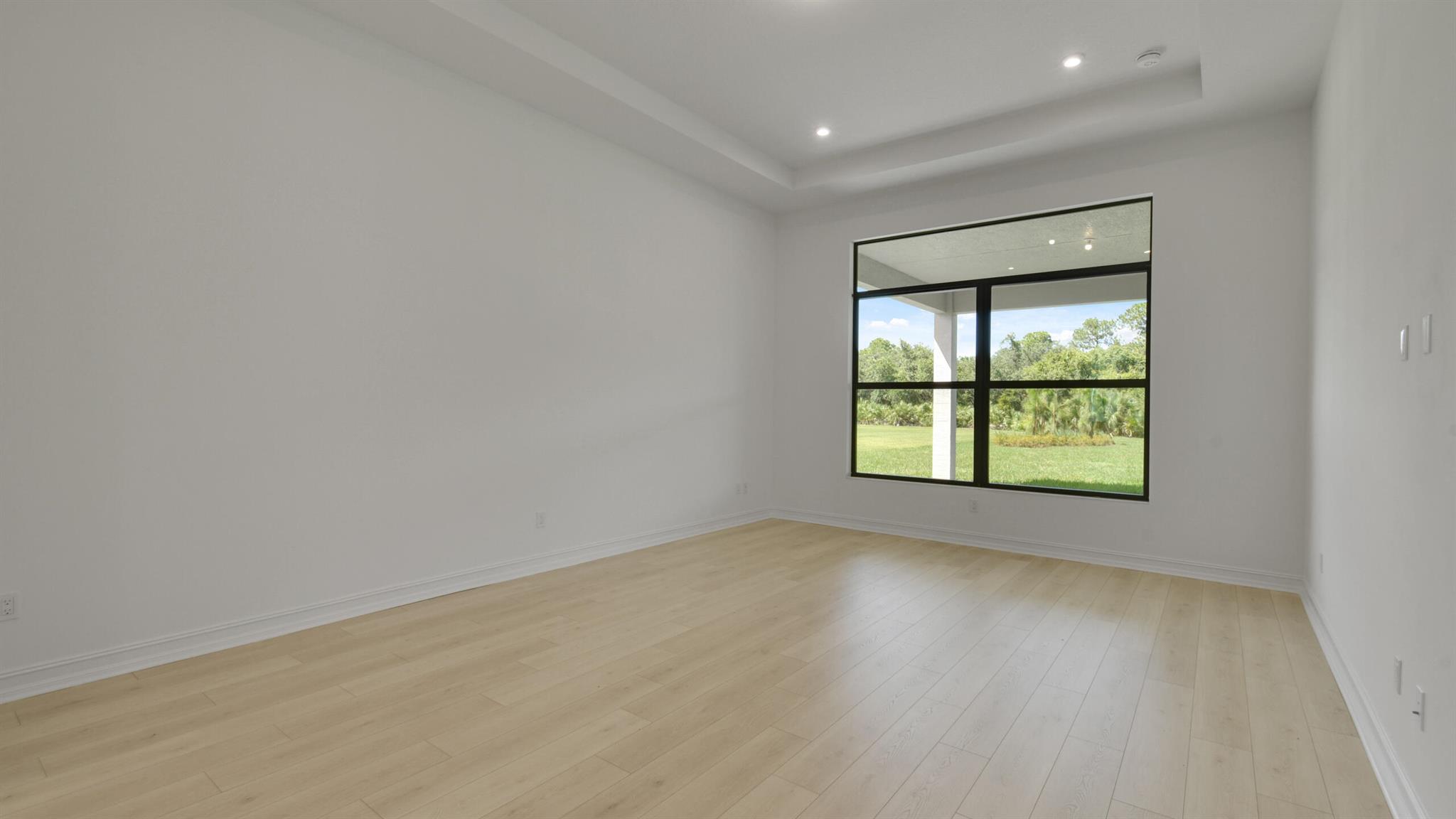 5238 SW Pomegranate Way