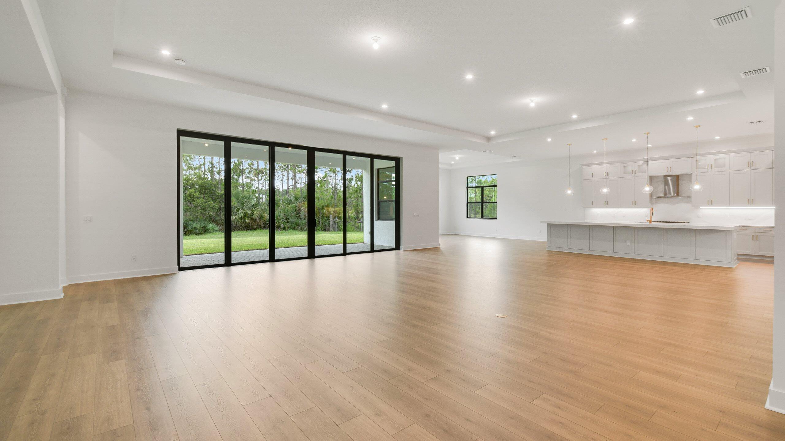 1732 SW English Garden Drive