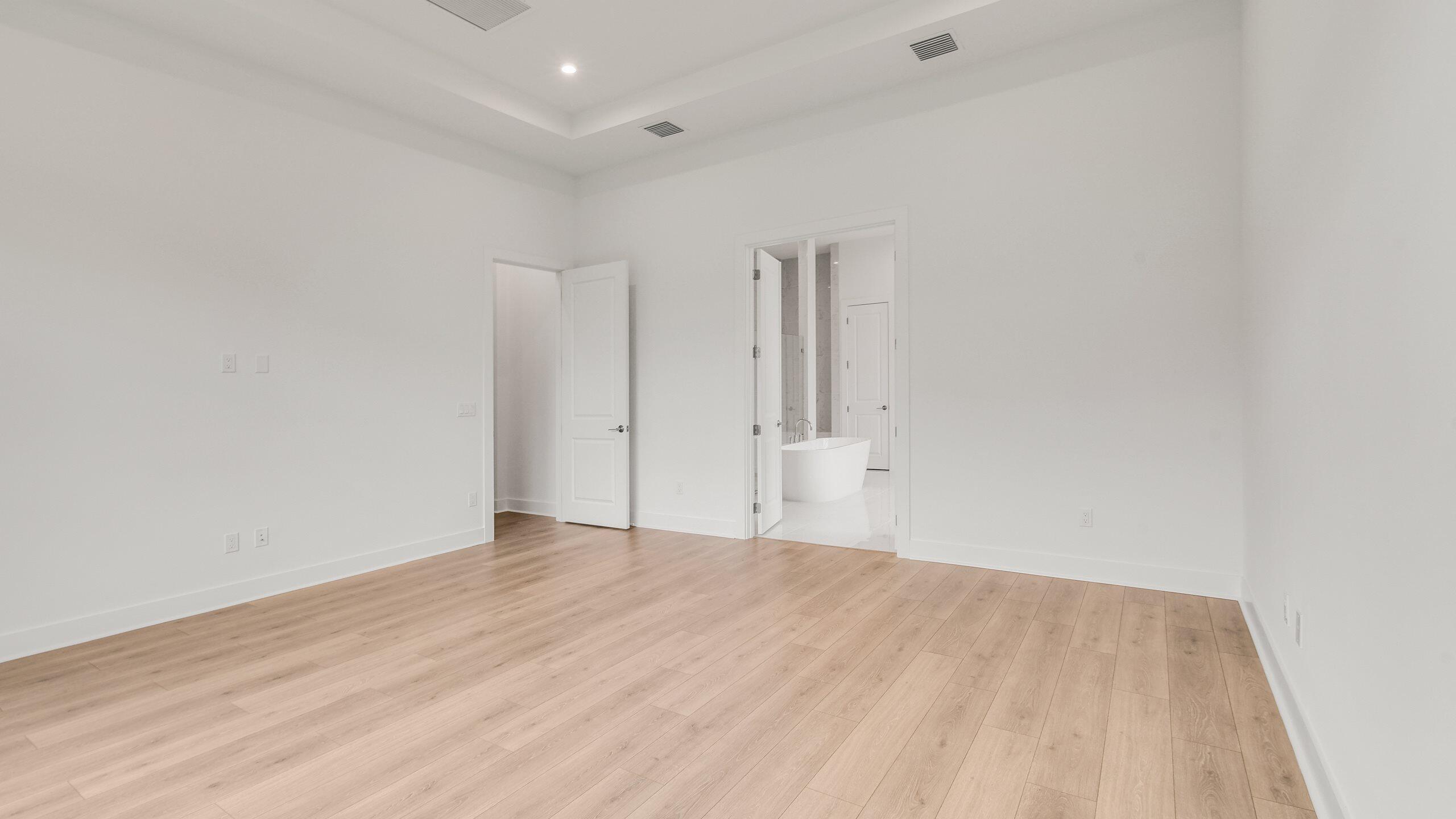 1732 SW English Garden Drive