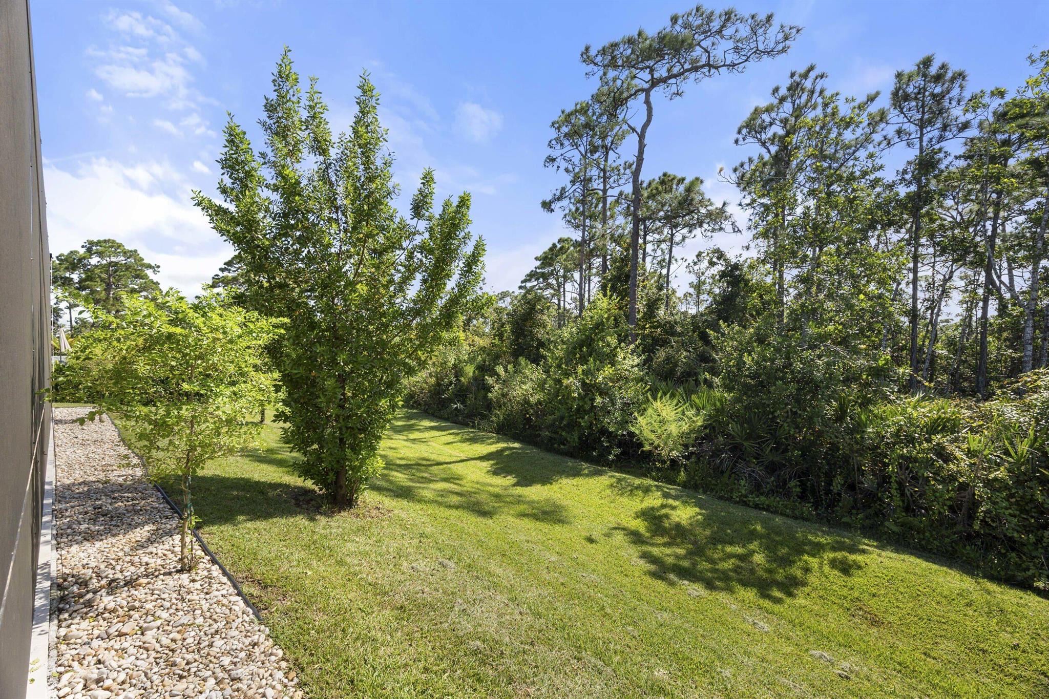 5012 SW Winchester Drive