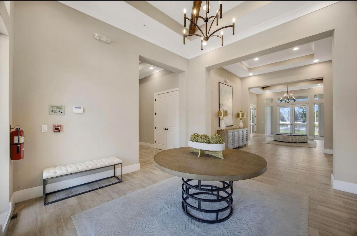 5012 SW Winchester Drive