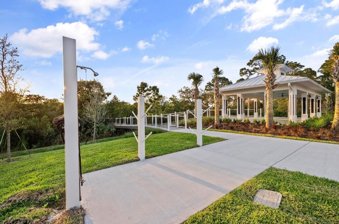 5012 SW Winchester Drive