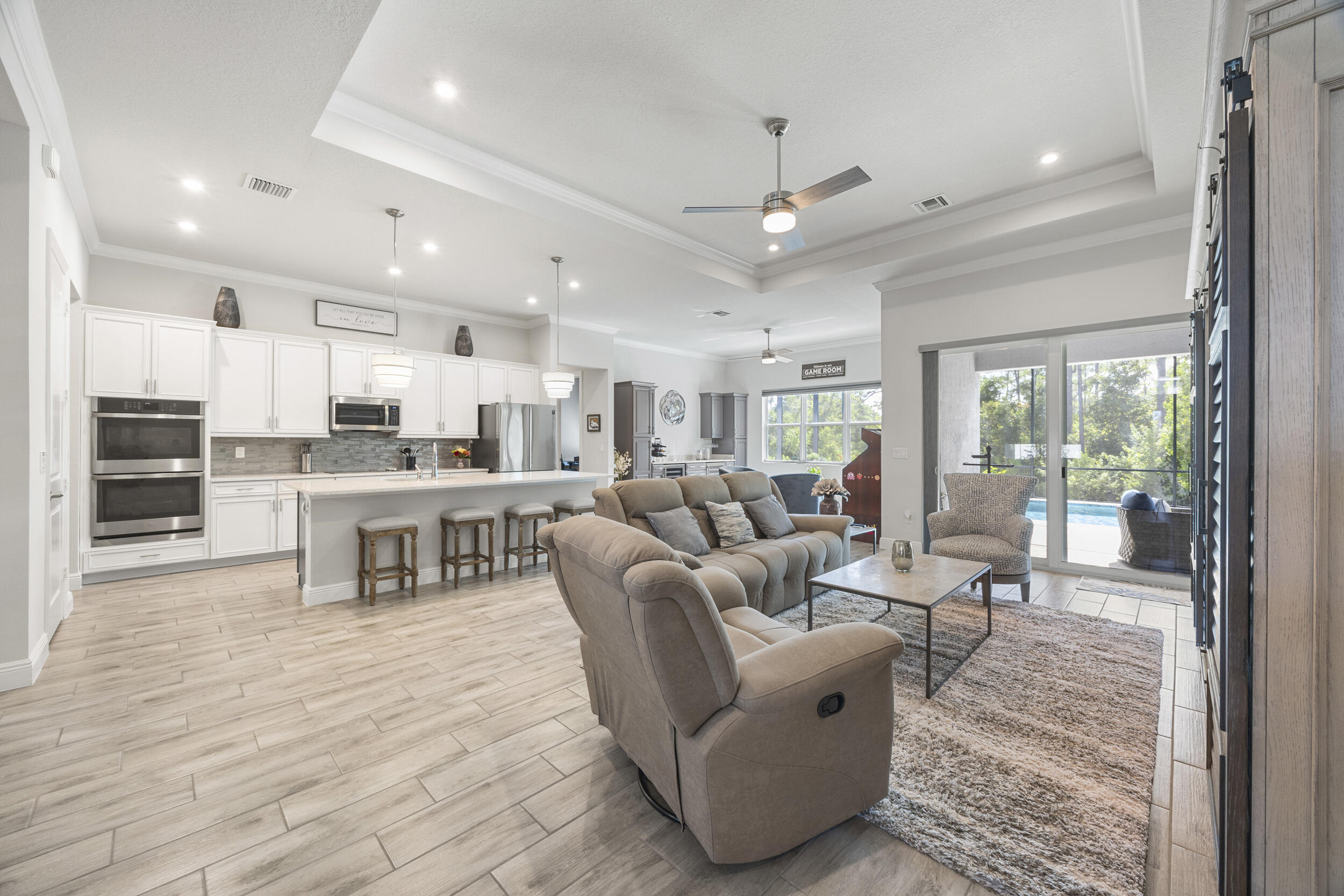 5012 SW Winchester Drive