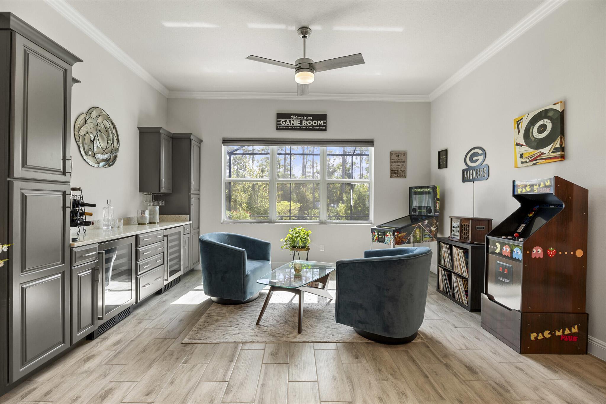 5012 SW Winchester Drive