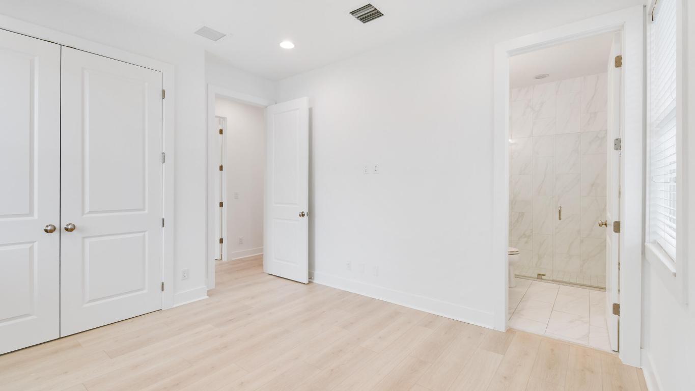 1010 Faulkner Terrace