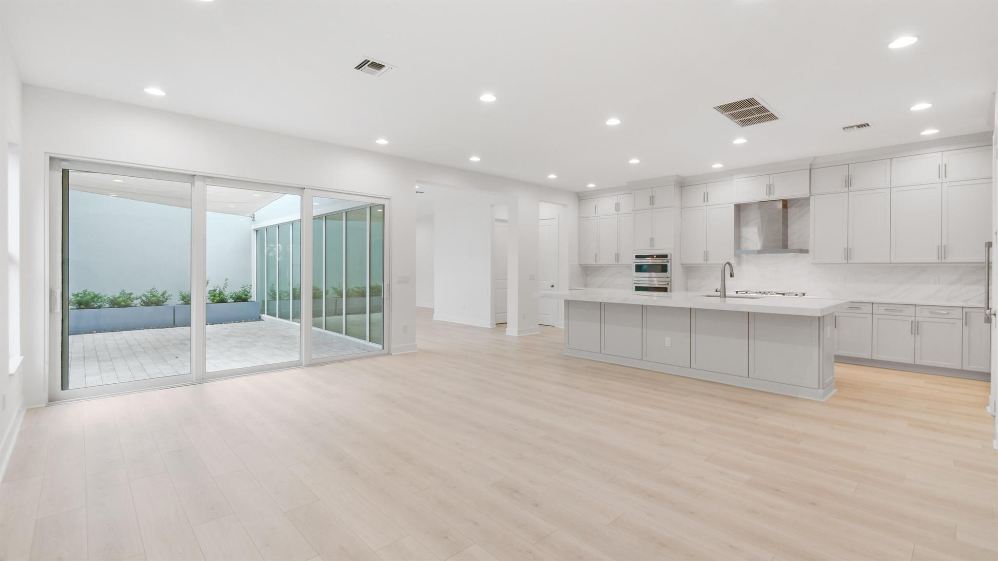 1010 Faulkner Terrace