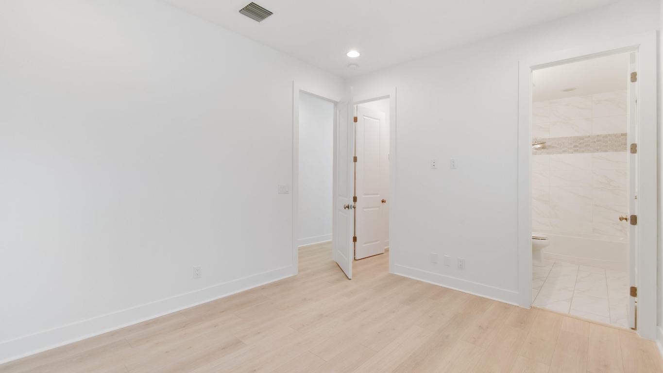 1010 Faulkner Terrace