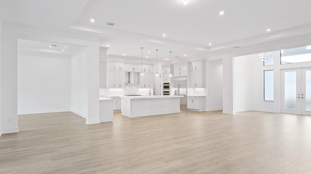 5760 SW Green Island Trail