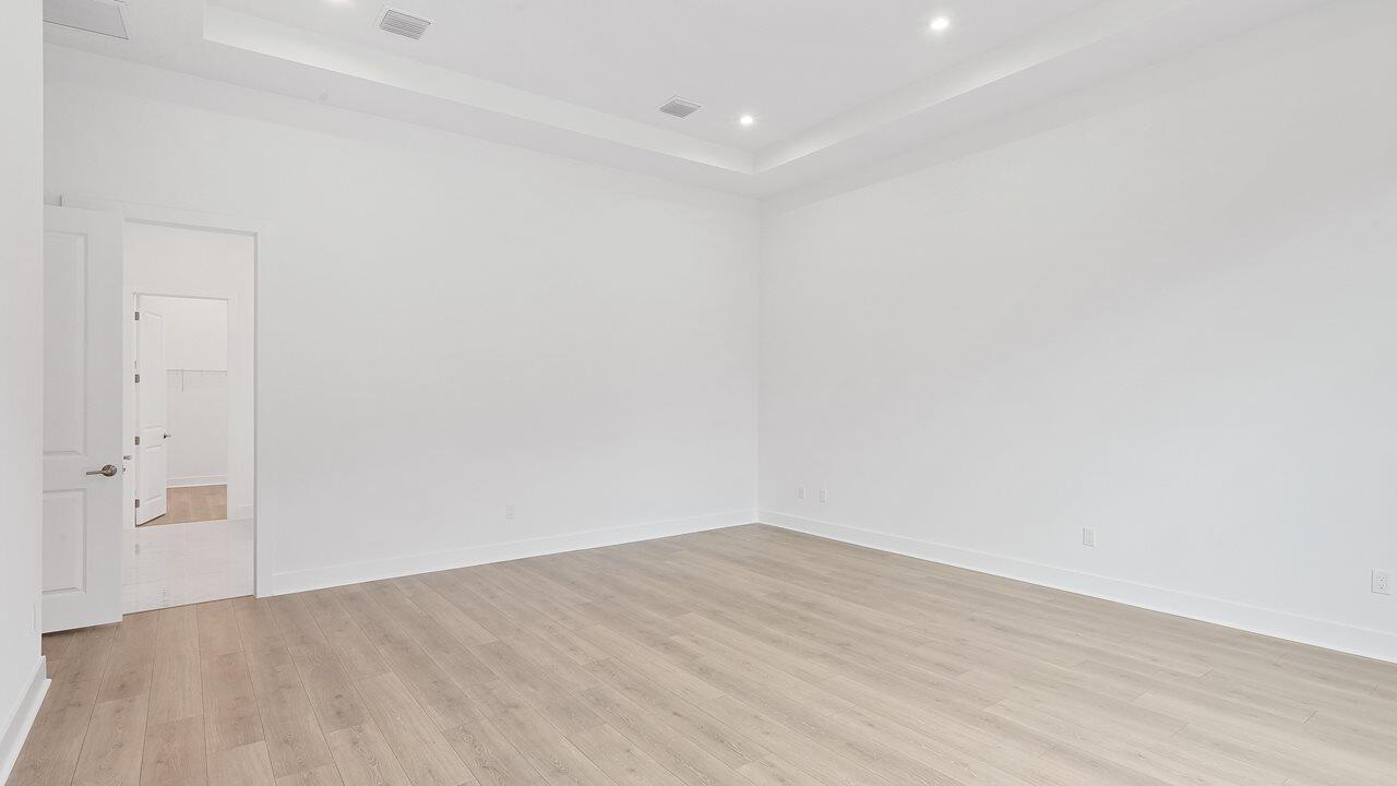 5760 SW Green Island Trail