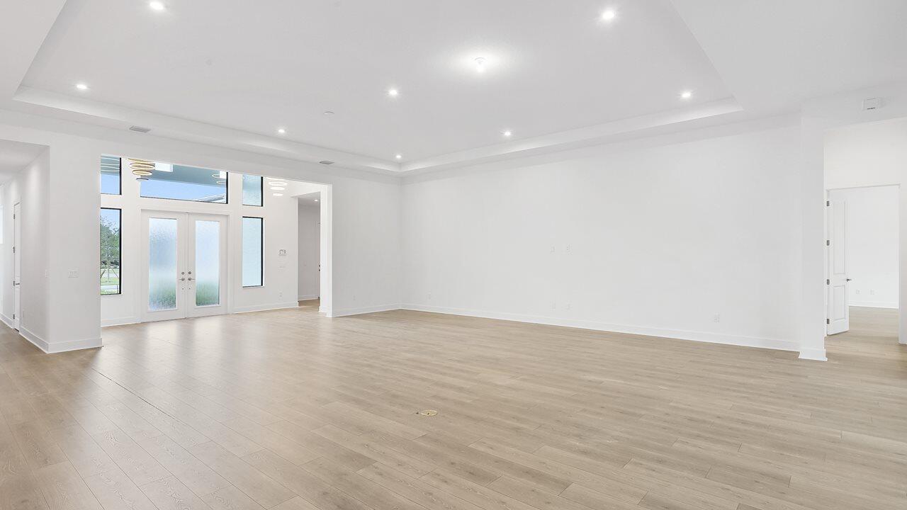 5760 SW Green Island Trail