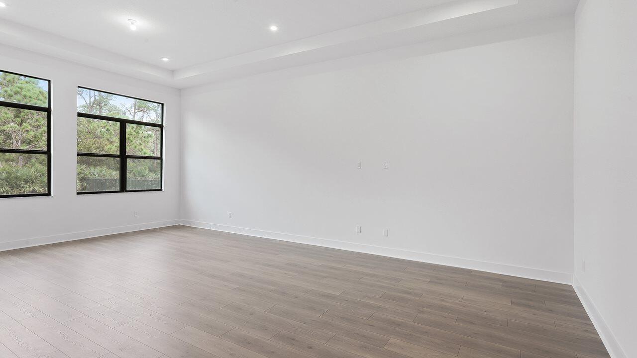 5760 SW Green Island Trail