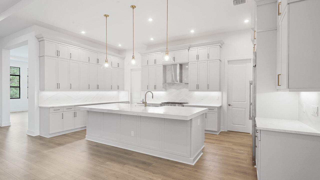 5760 SW Green Island Trail