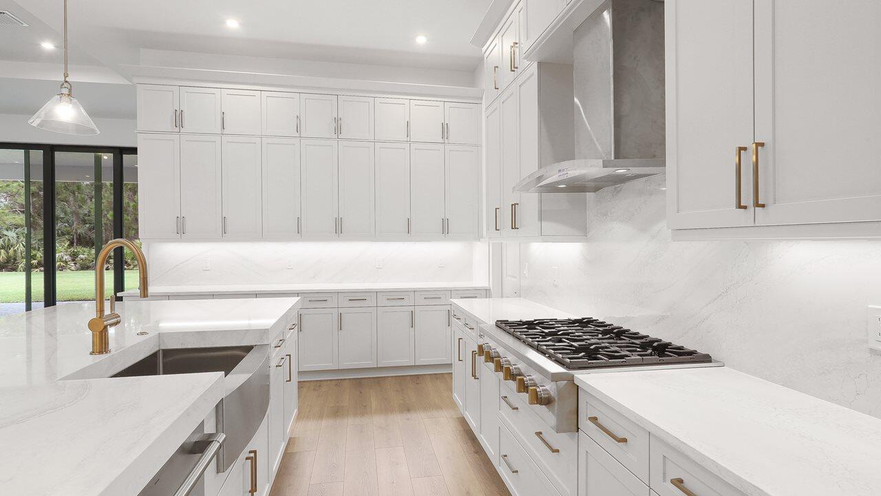 5760 SW Green Island Trail