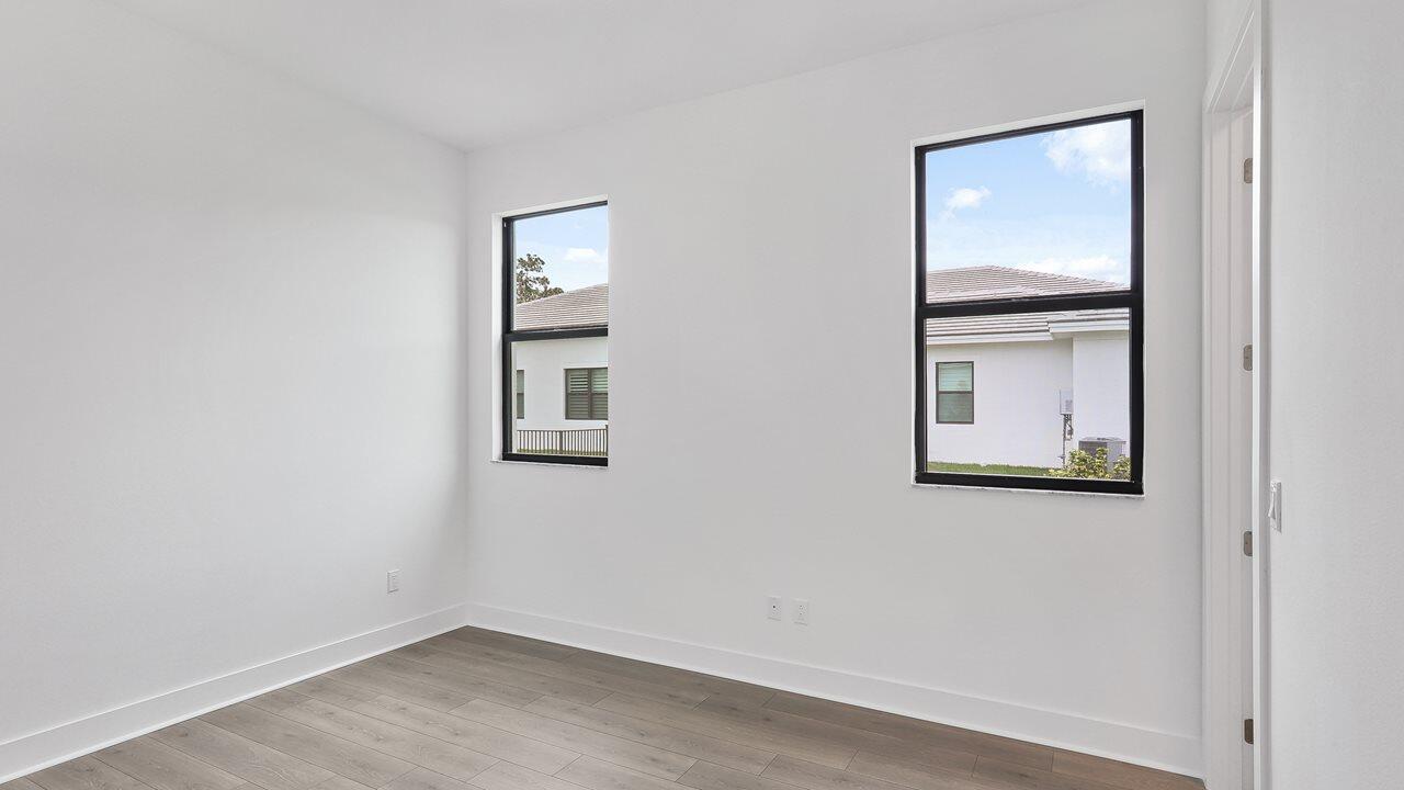 5760 SW Green Island Trail