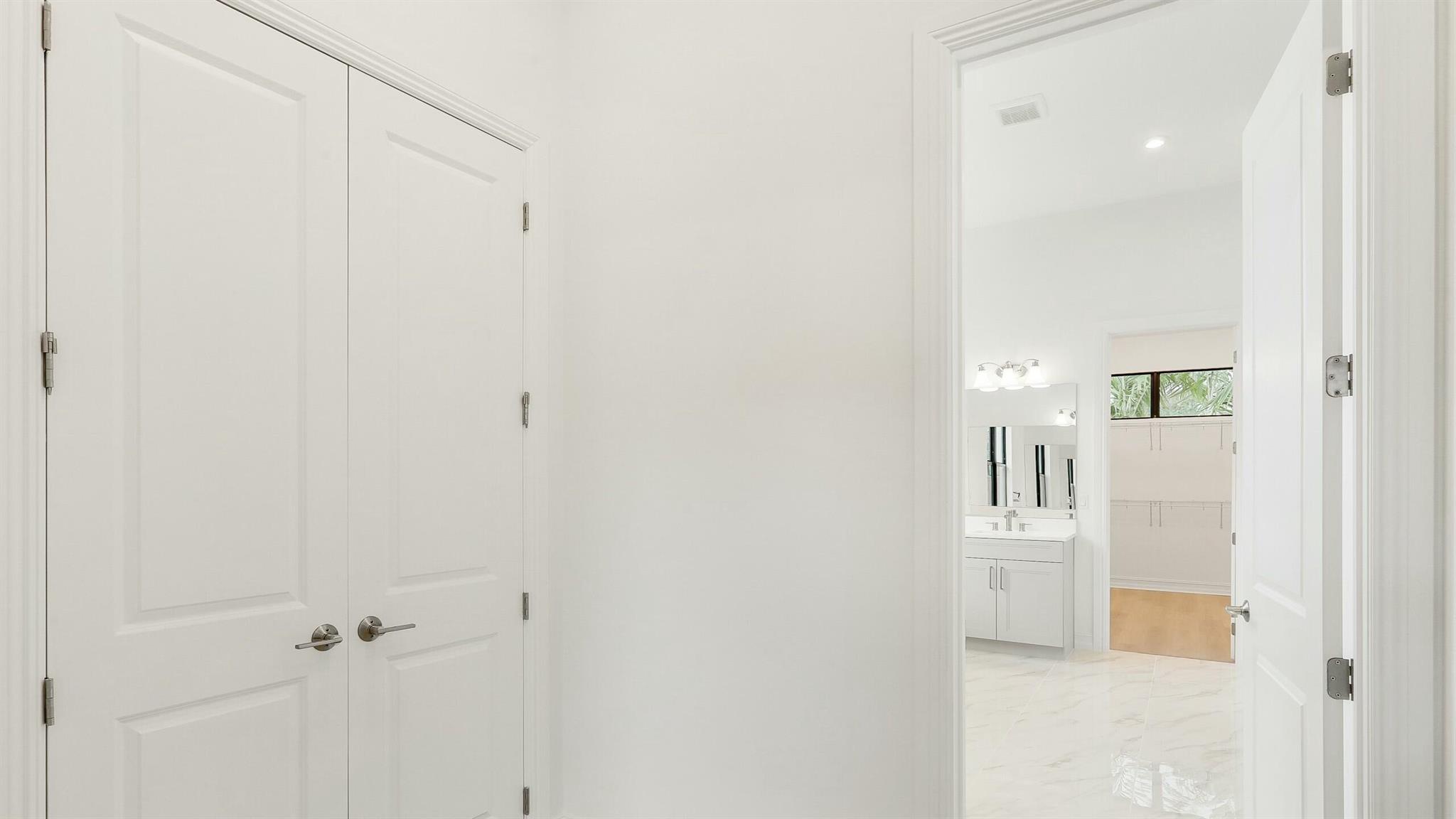 5118 SW Pomegranate Way