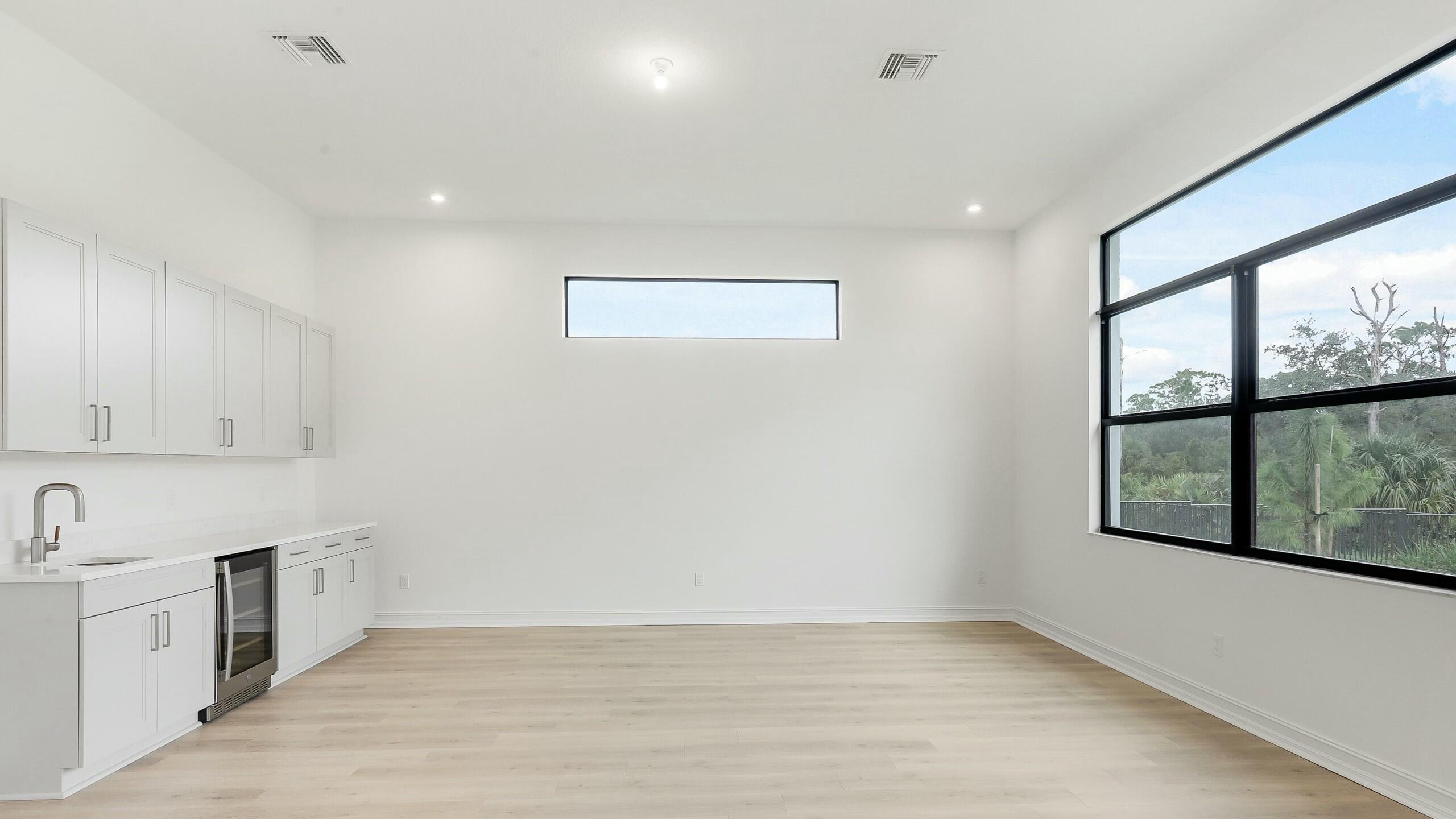 5118 SW Pomegranate Way