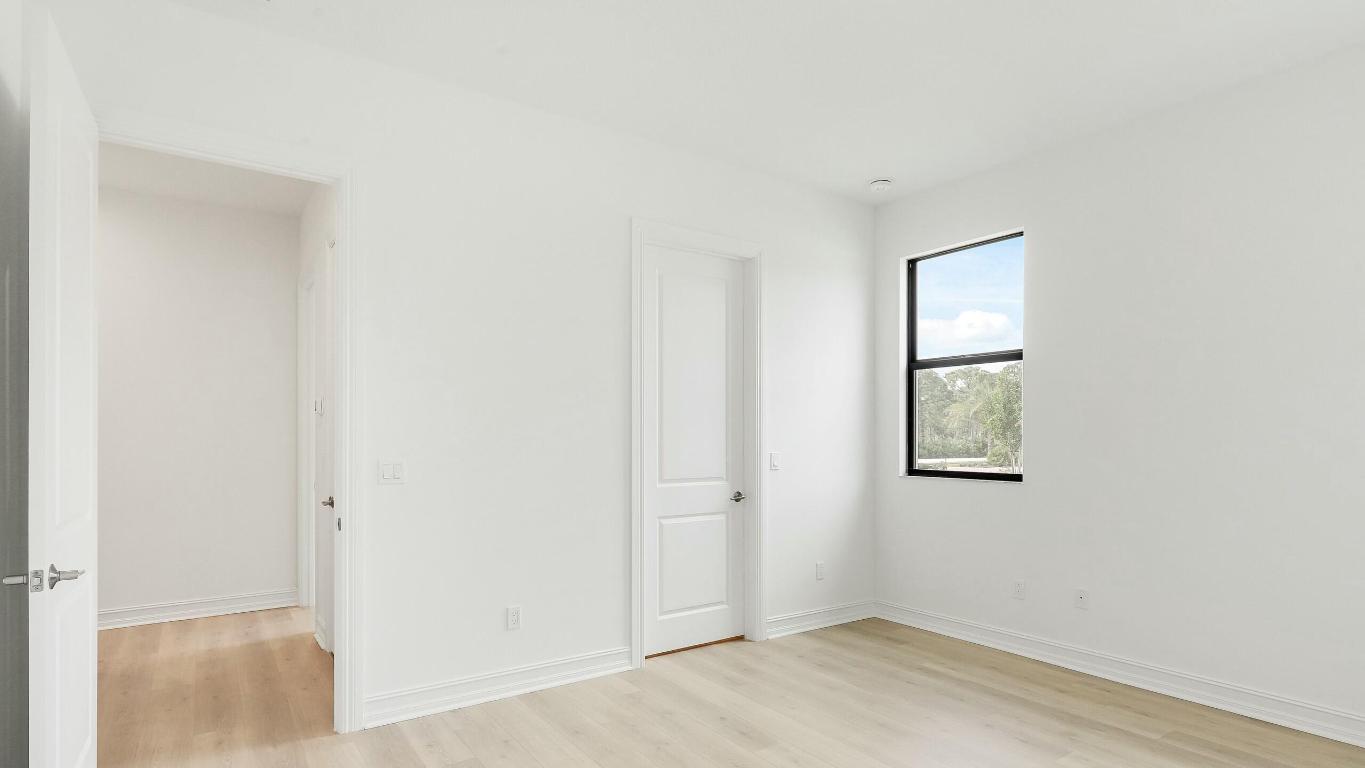 5118 SW Pomegranate Way