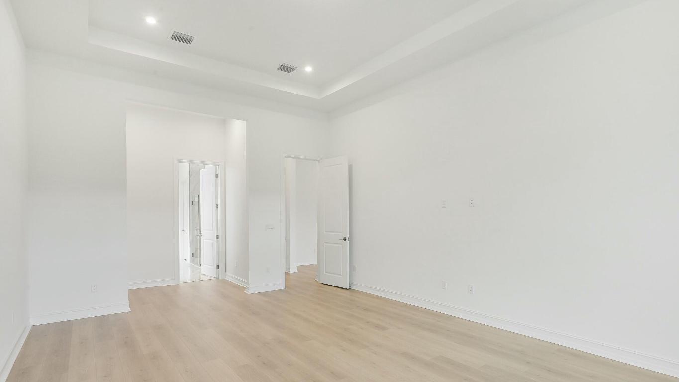 5118 SW Pomegranate Way