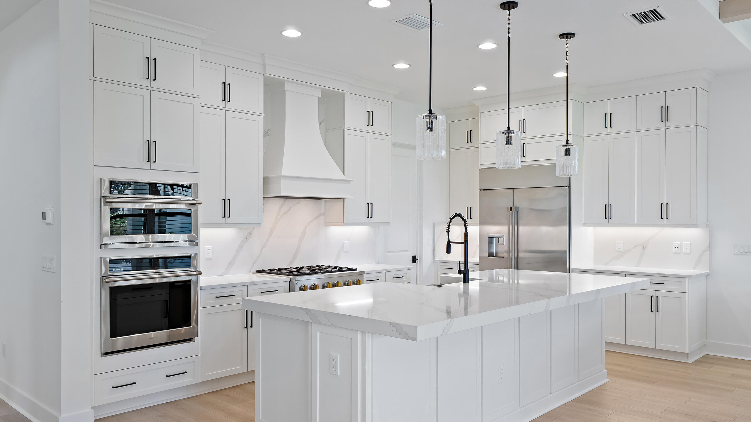13226 Faberge Place