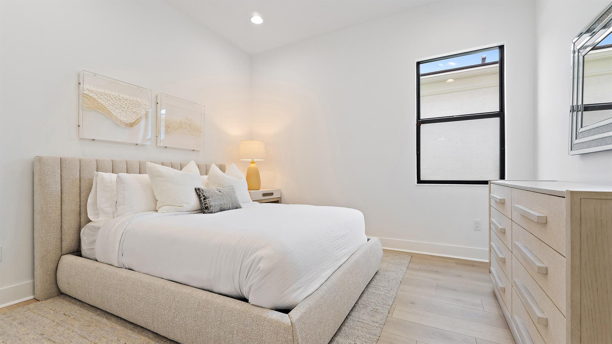 13226 Faberge Place