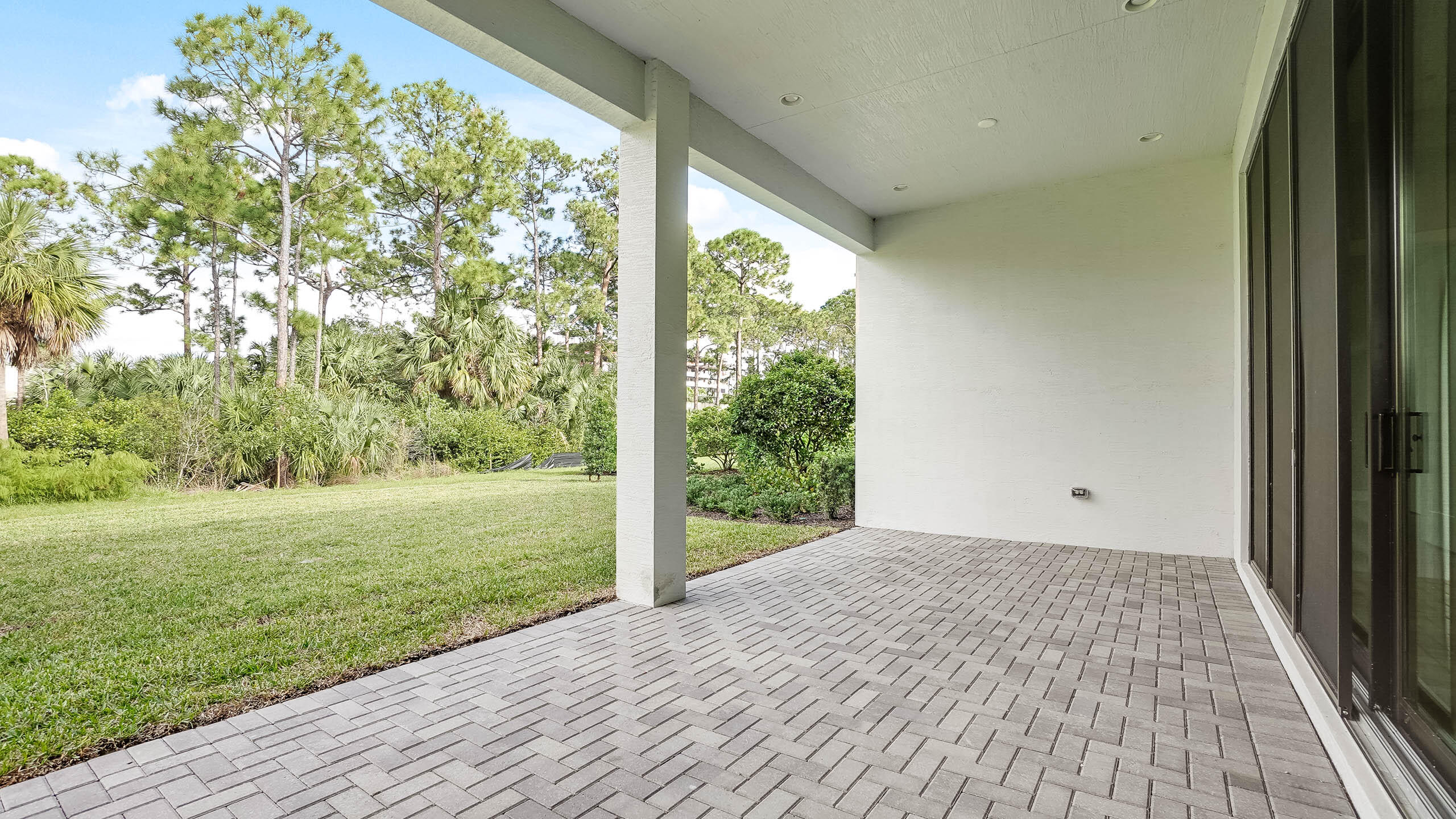 13242 Artisan Circle