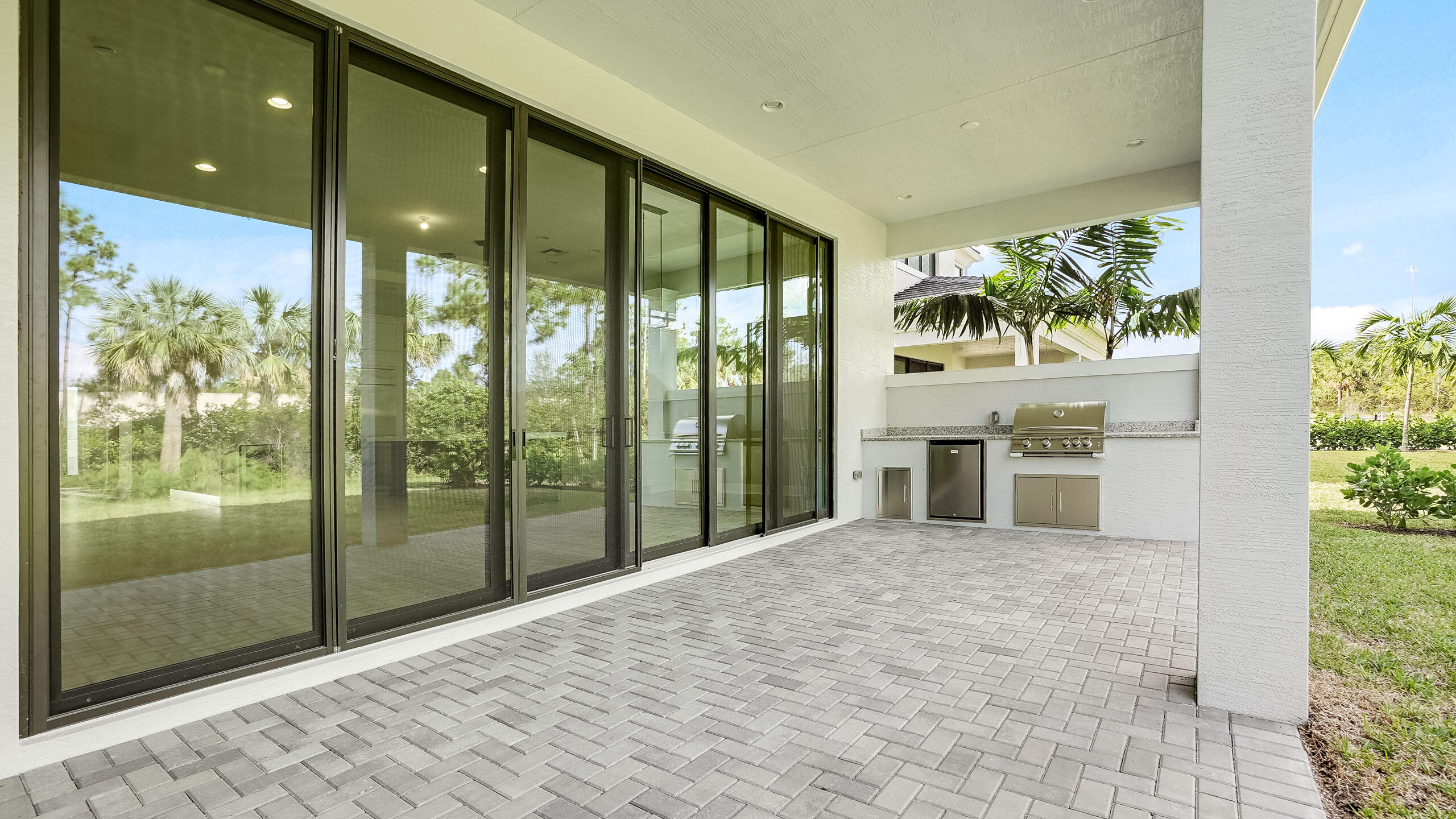 13242 Artisan Circle