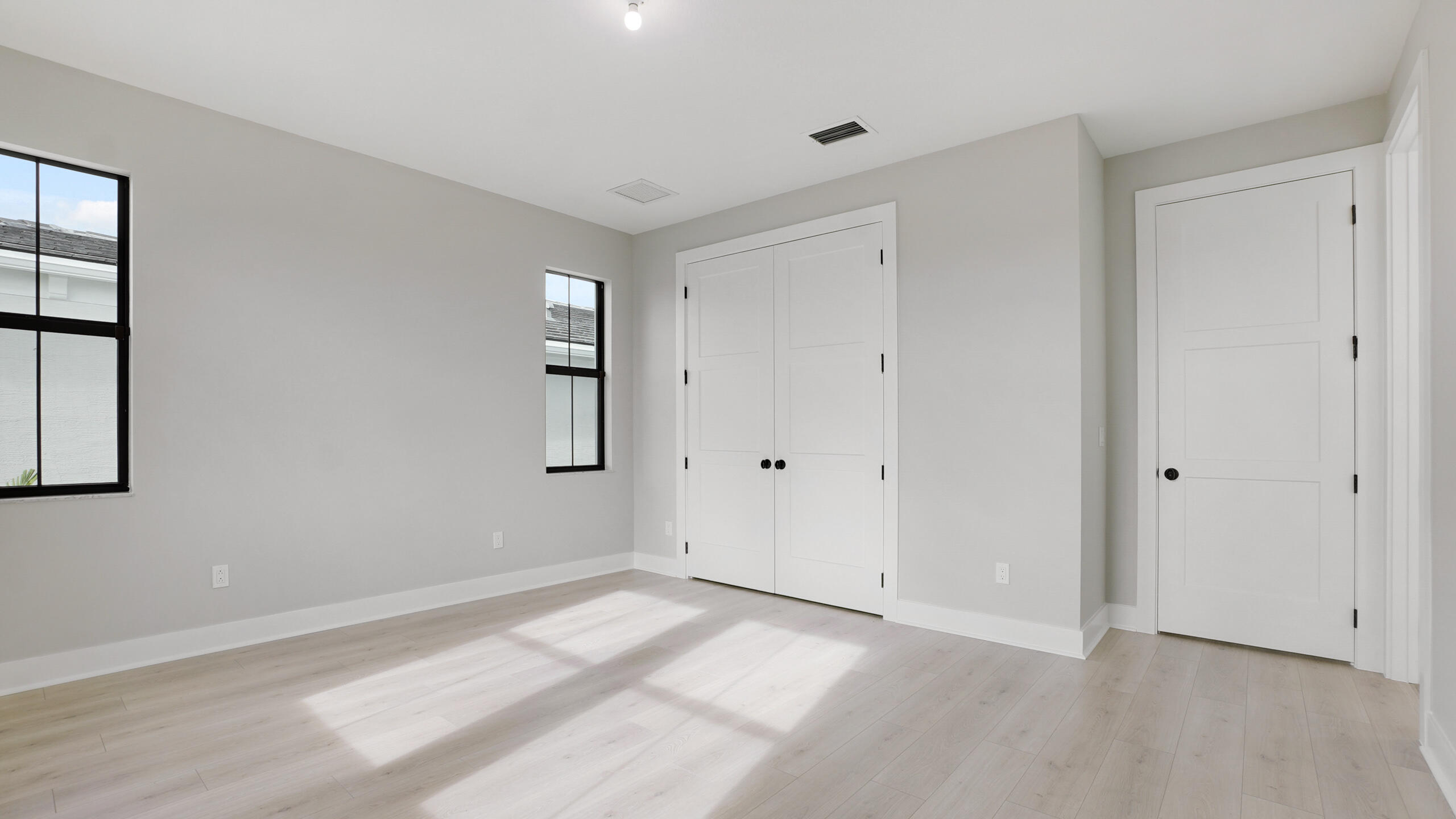 13242 Artisan Circle