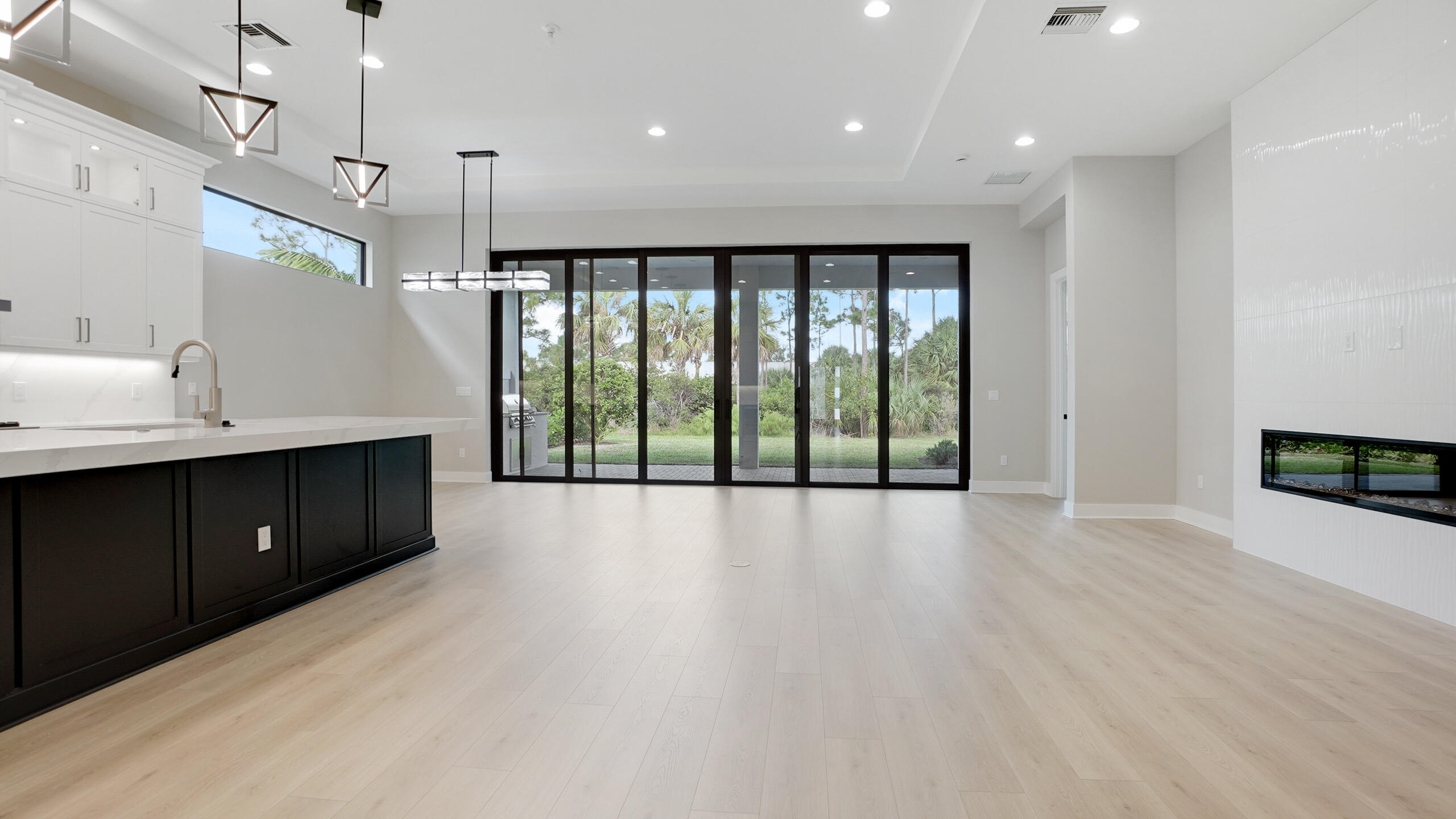 13242 Artisan Circle