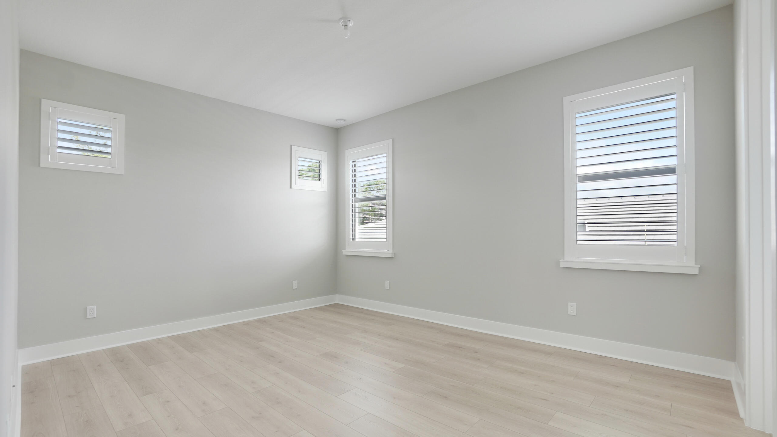 13242 Artisan Circle
