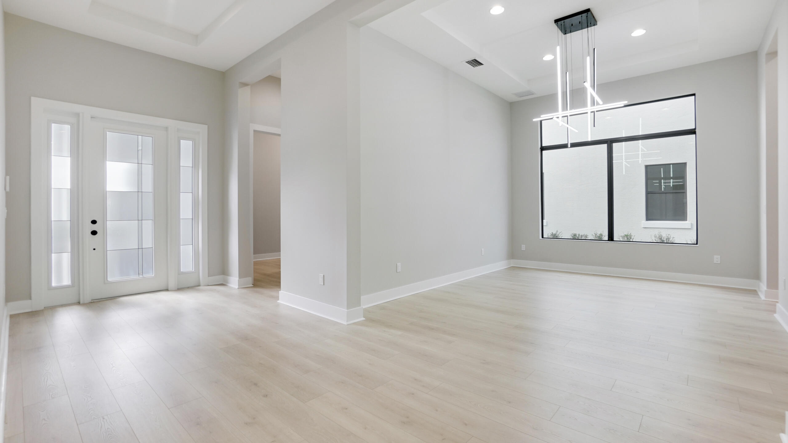 13242 Artisan Circle