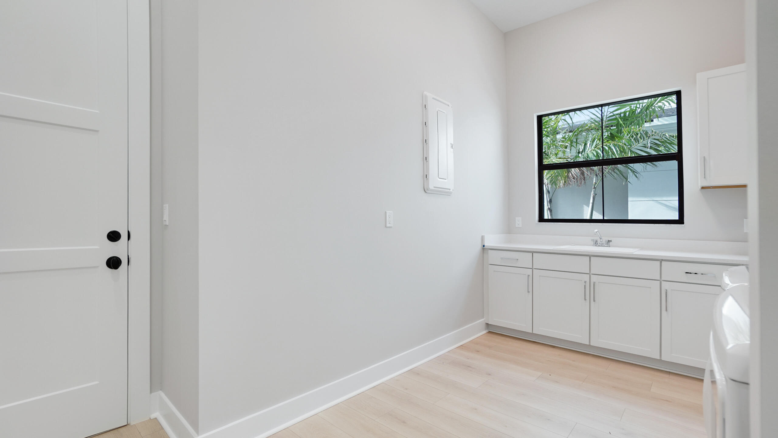 13242 Artisan Circle